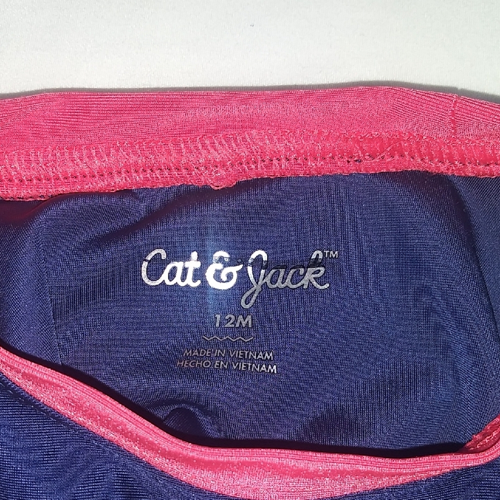 Cat & Jack Rashguard - Picture 3 of 4